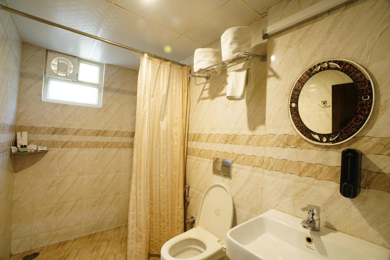 Hotel President Jalandhar Eksteriør bilde